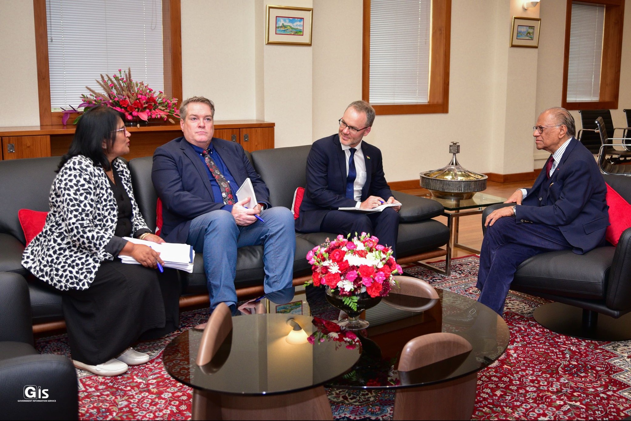 Global Fund team briefs Prime Minister on one-week mission in Mauritius, highlights ongoing HIV/AIDS support