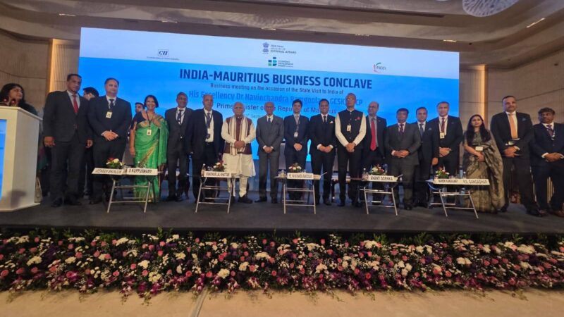 Prime Minister attends India-Mauritius Business Conclave